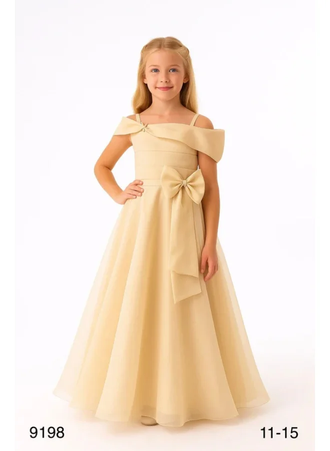 فيا بامبينو Golden Champagne Off-Shoulder Bow Gown